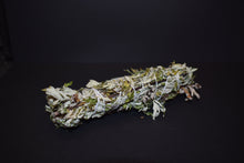 Load image into Gallery viewer, Bringing Nature Inside -Herbs -Mugwort
