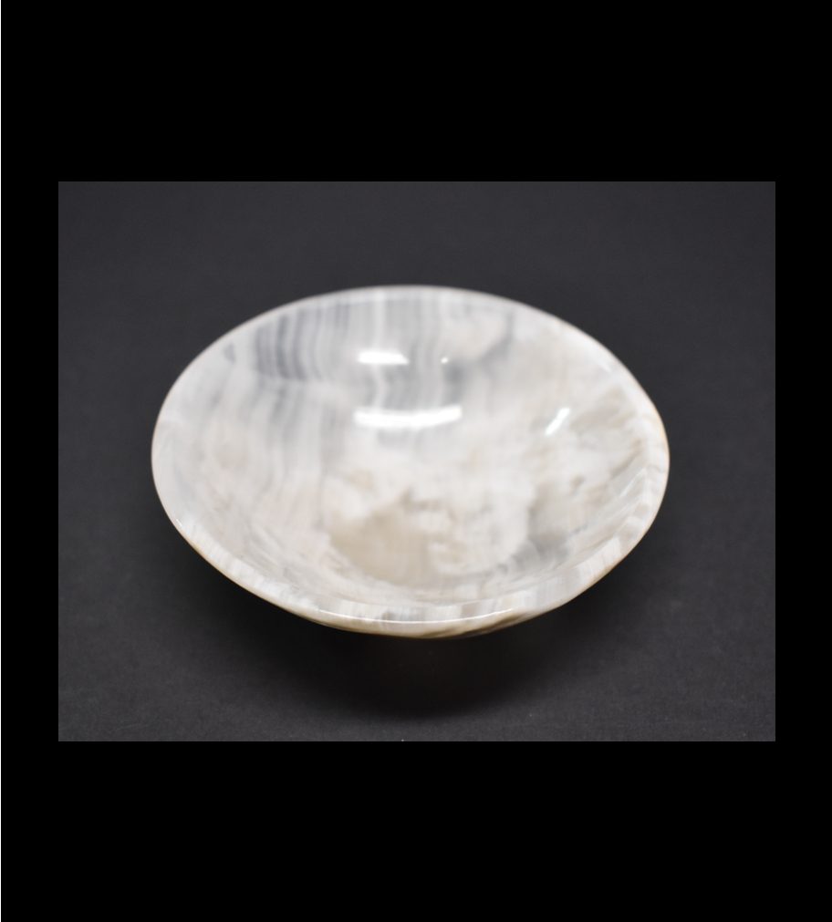 The Sophia Series -White Aragonite Dish -Small