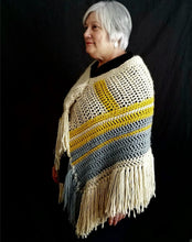 Load image into Gallery viewer, Mabel&#39;s Modern Crochet- Beach Walker Wrap-Warm
